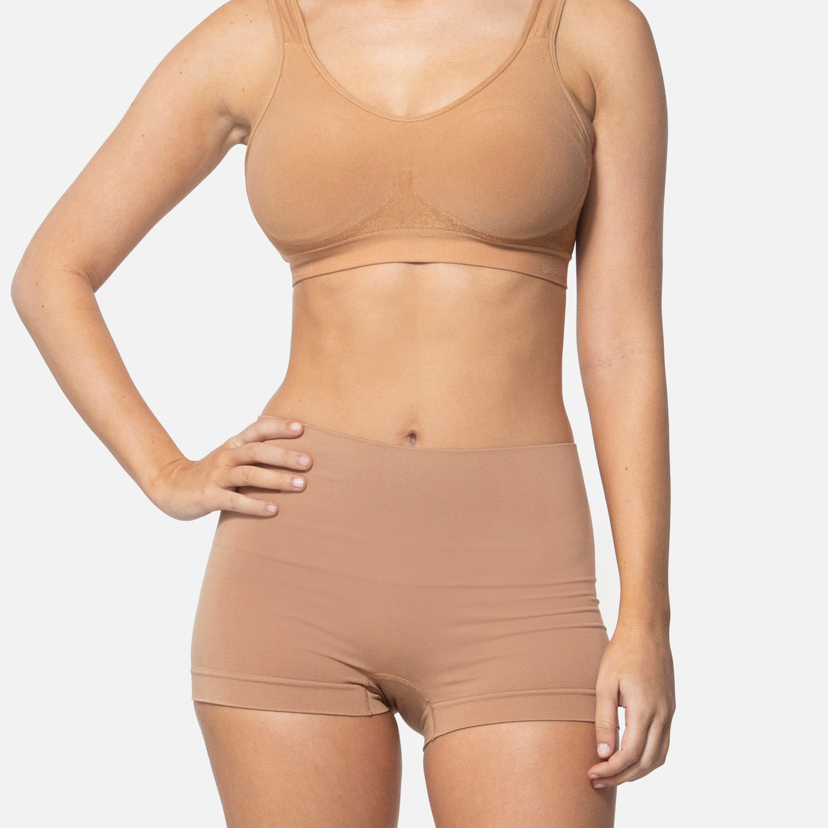 330 Smoothing At Waist Boyshort