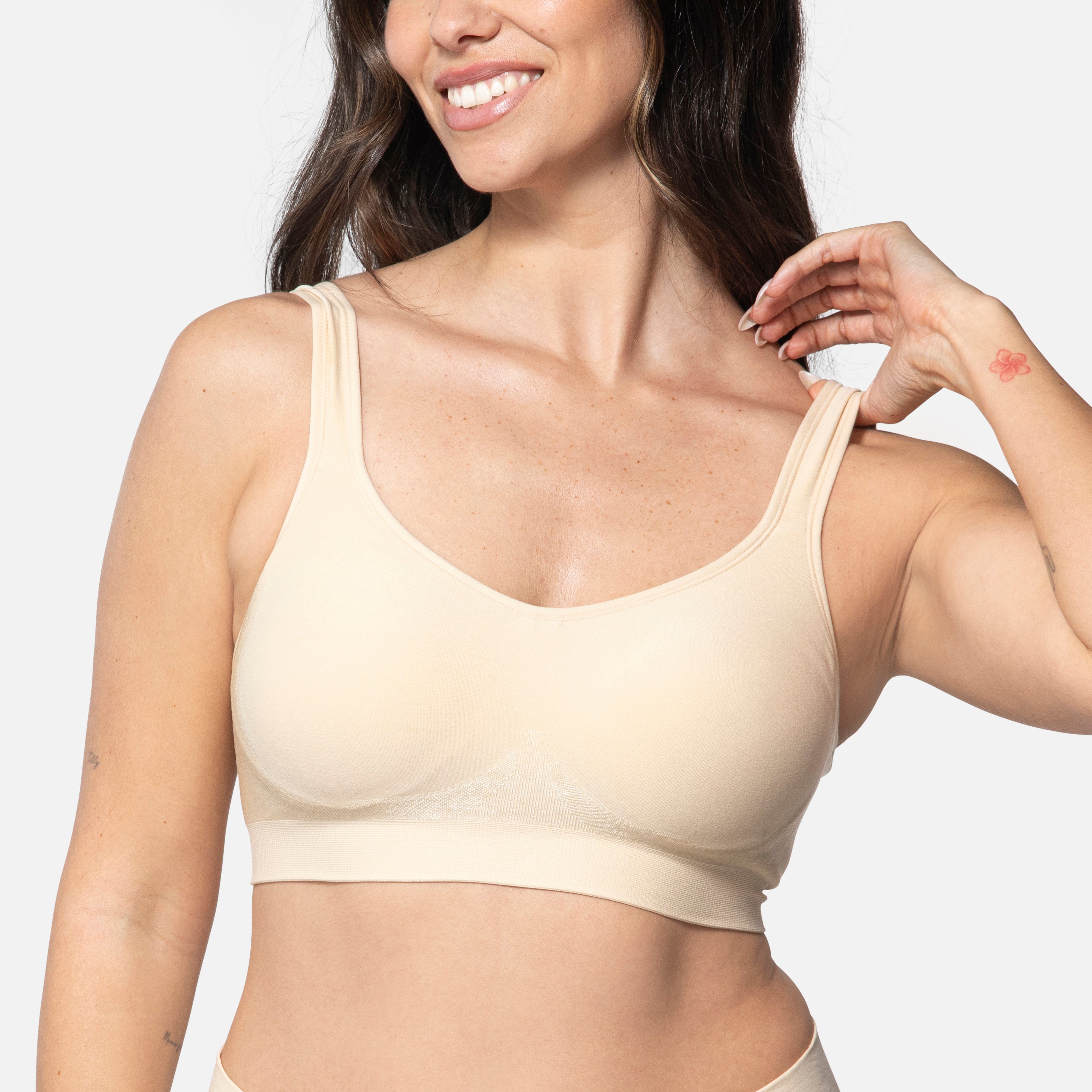 459 The Comfort Shaping Bra with Adjustable Straps