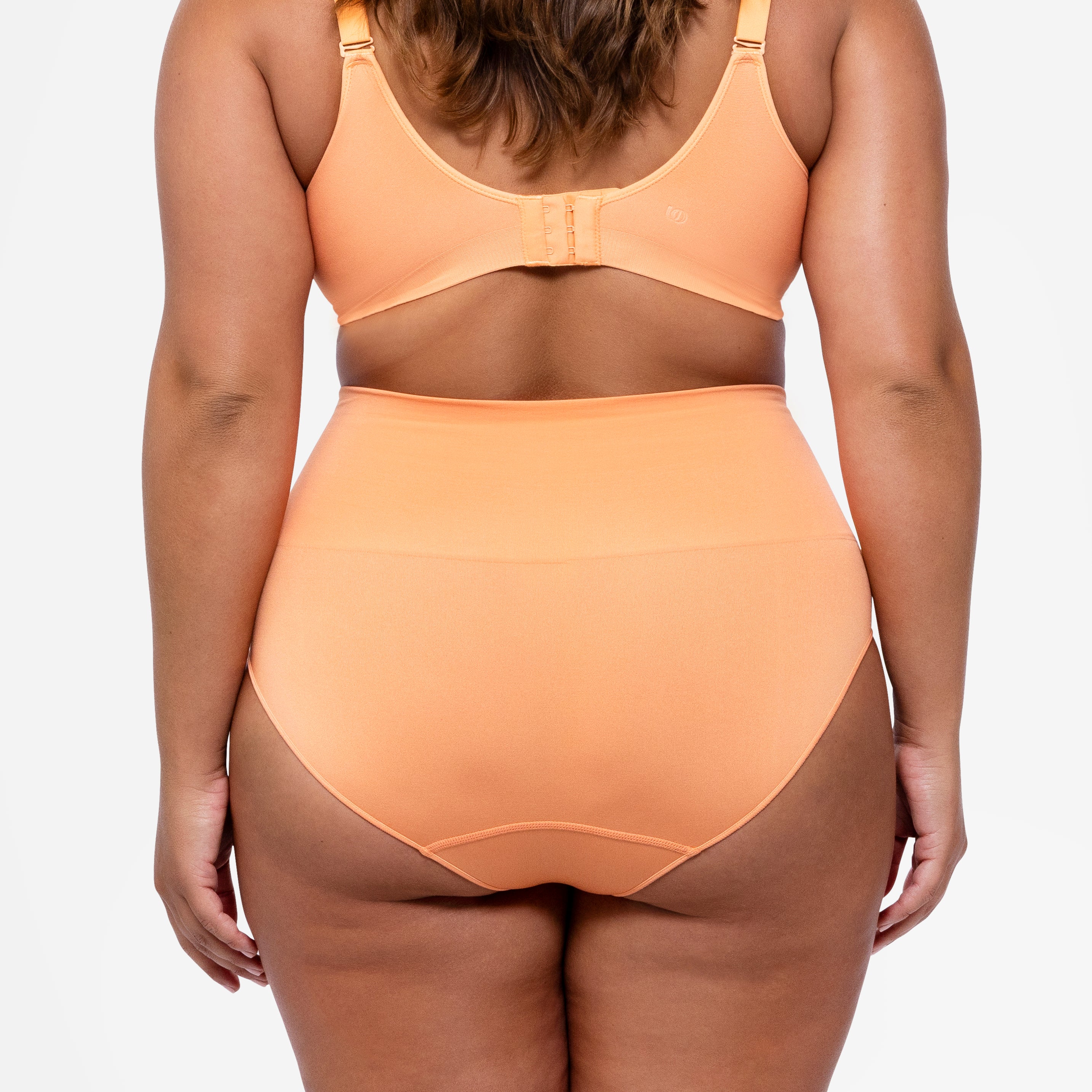 Smoothing At Waist Brief