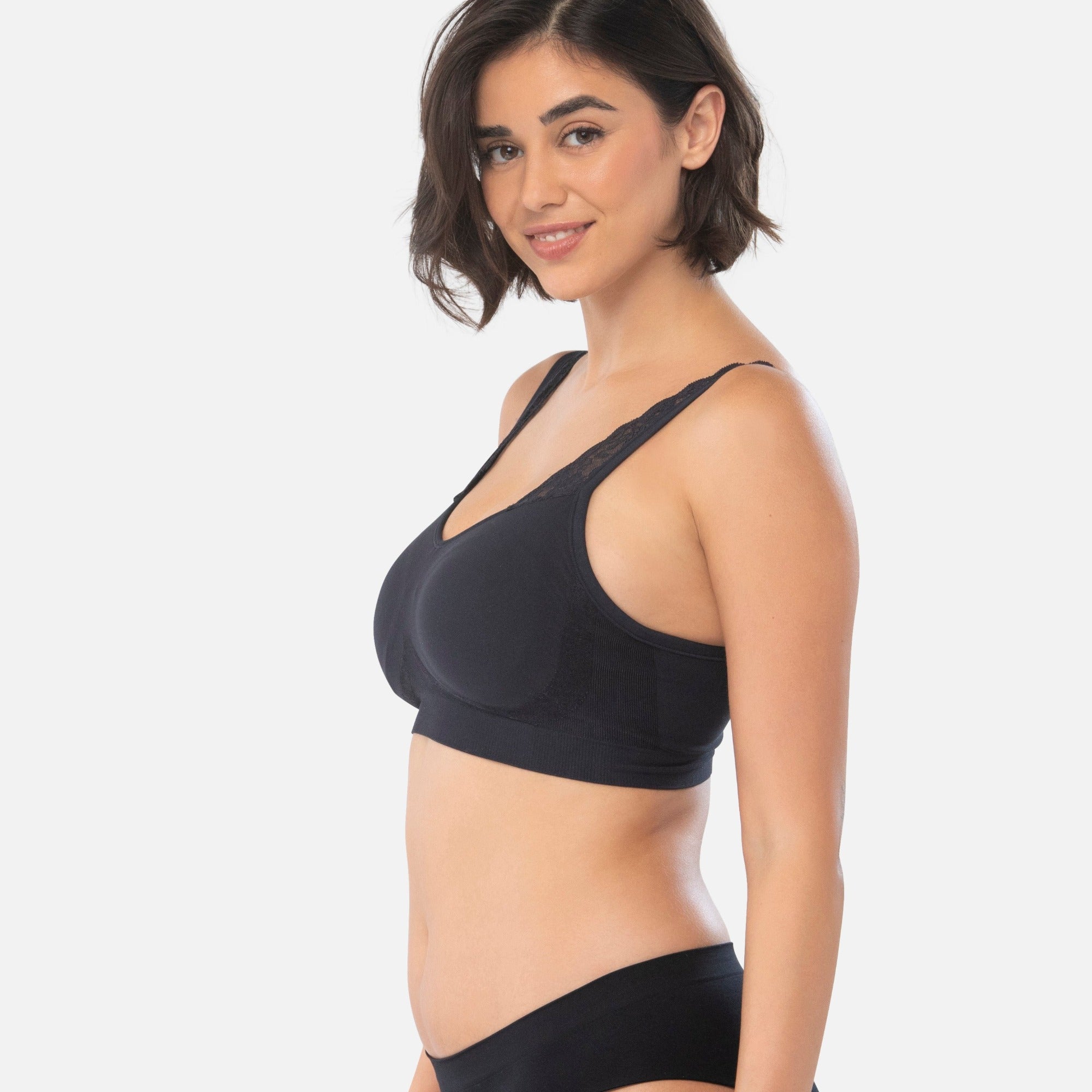 445 The Comfort Bra (Lace Straps)