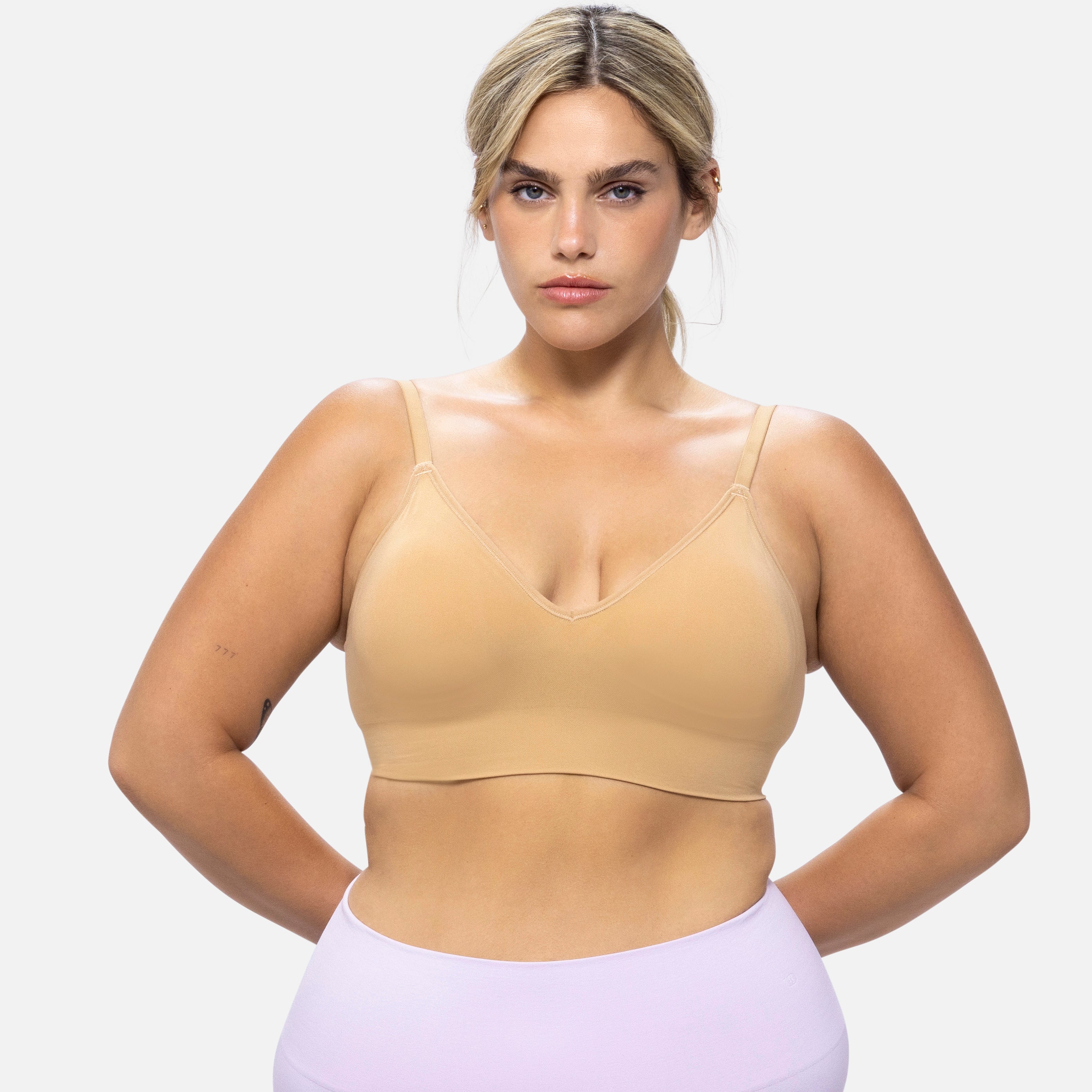 450 The Neckline Pullover Bralette