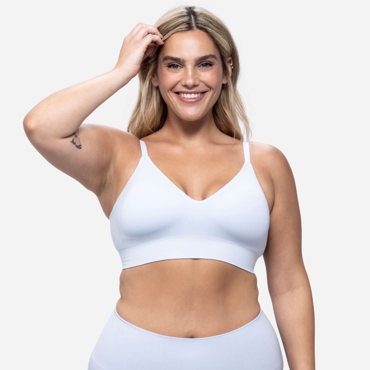 450 The Neckline Pullover Bralette