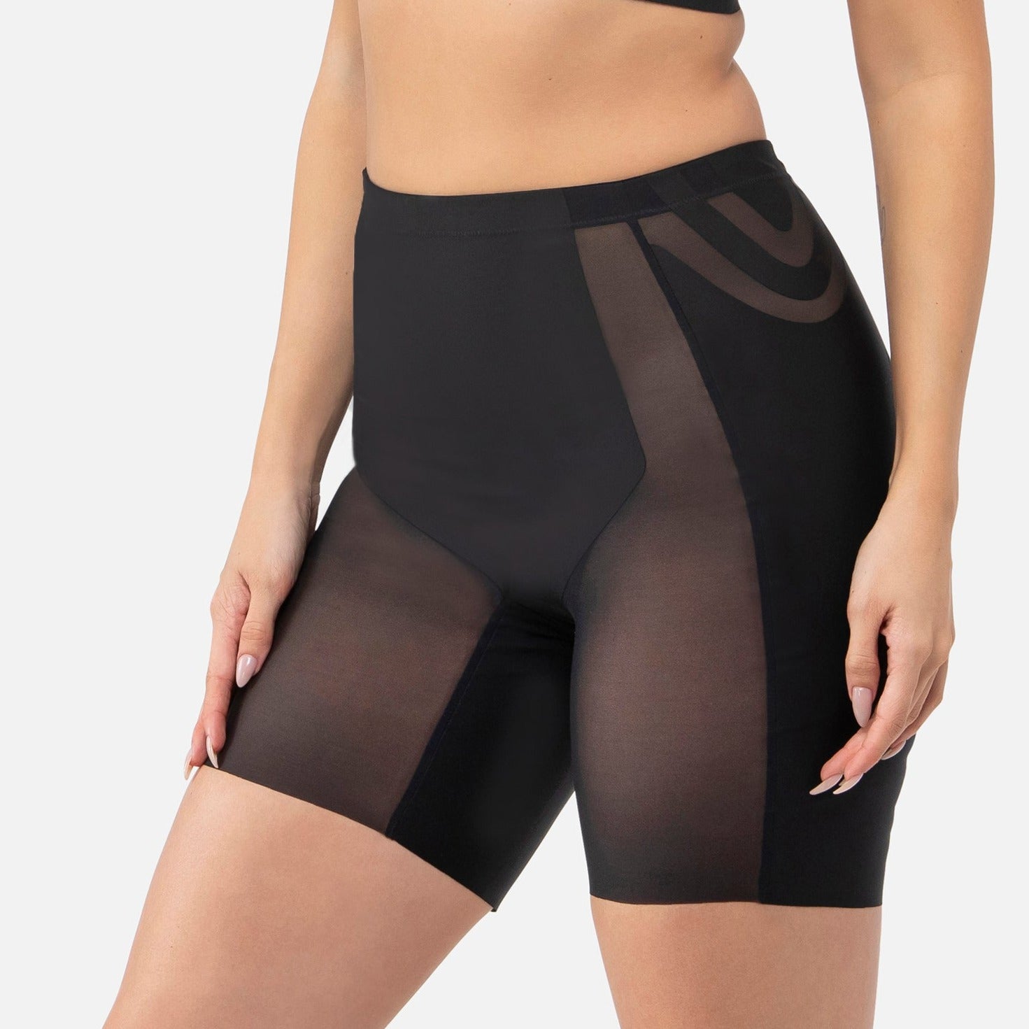 Pureshape Mid-Waist Shaping Short