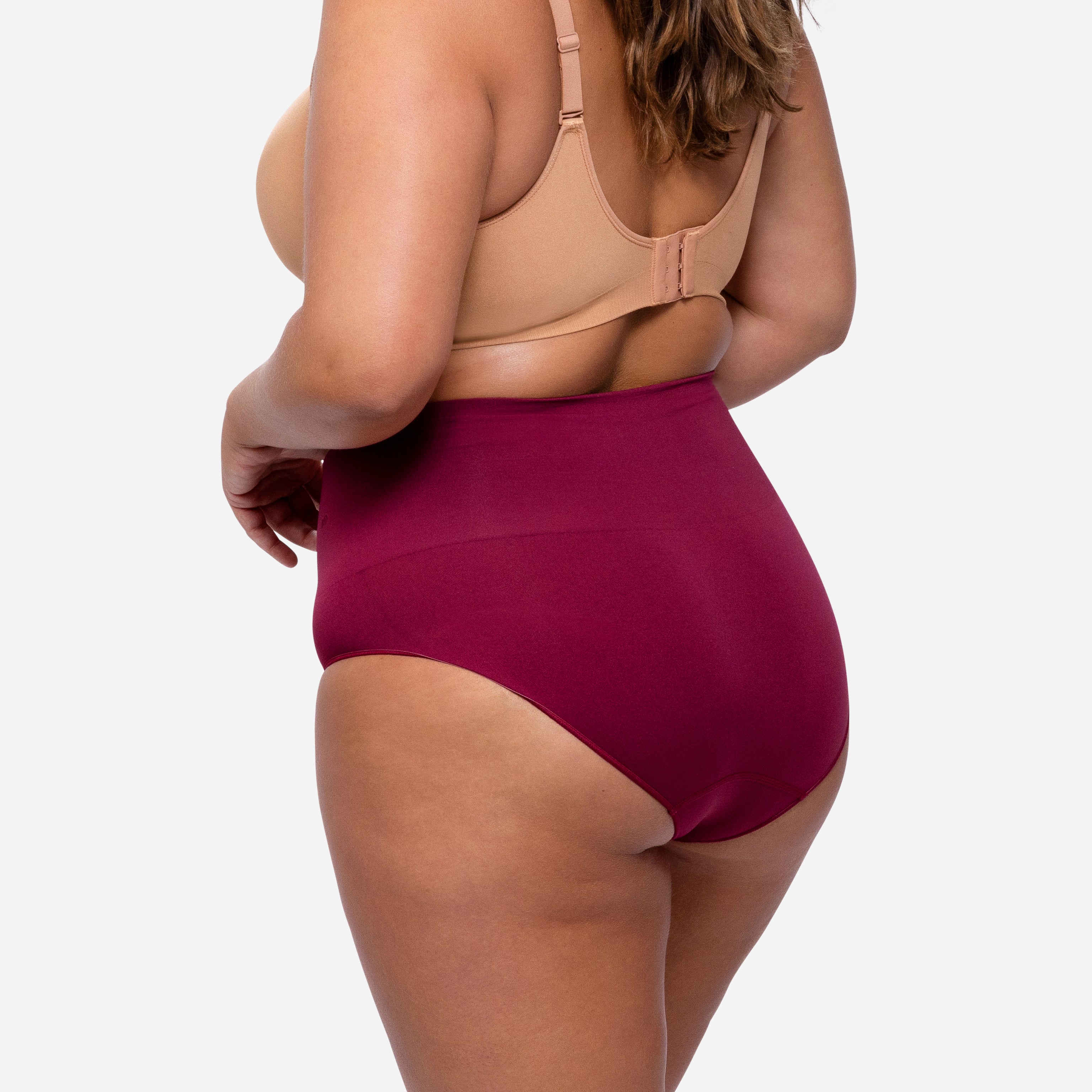 Smoothing At Waist Brief
