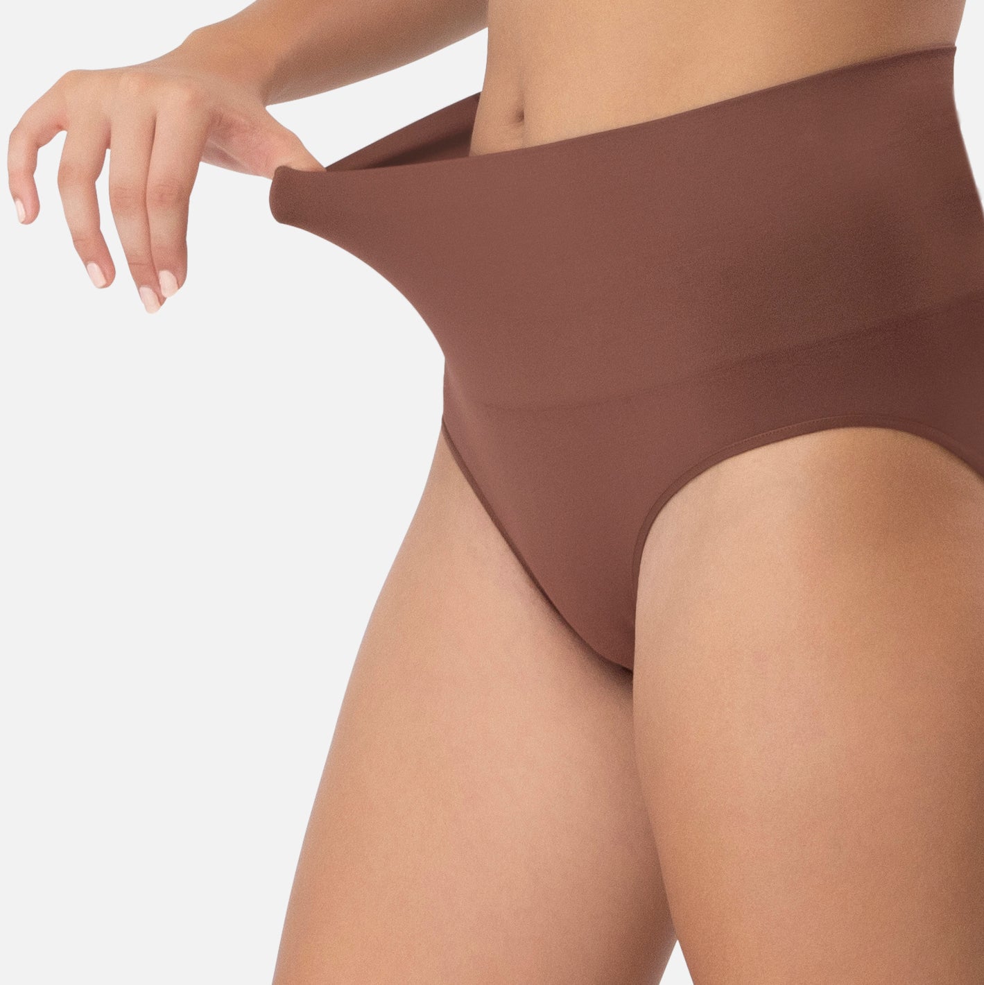 Smoothing At Waist Brief