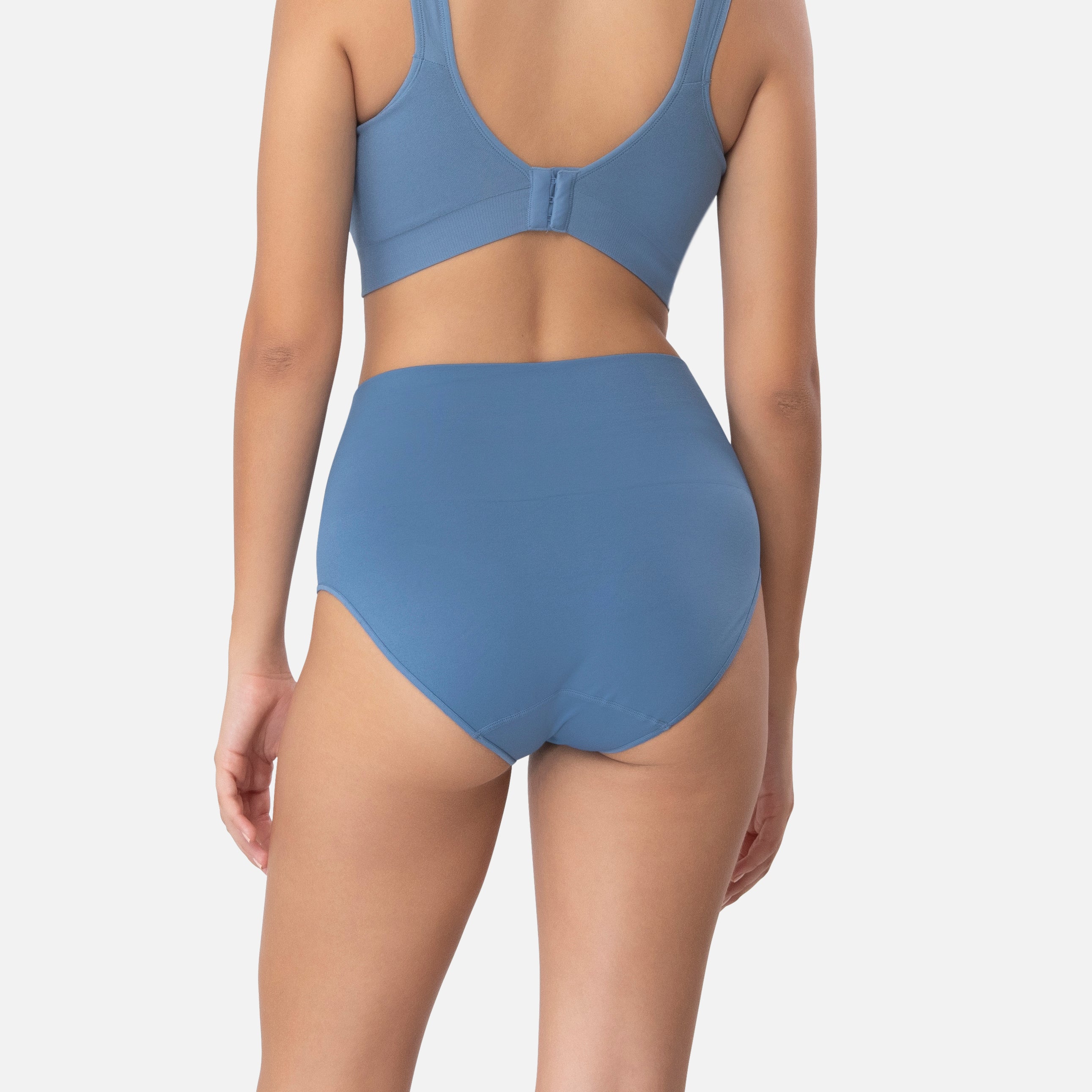 Smoothing At Waist Brief