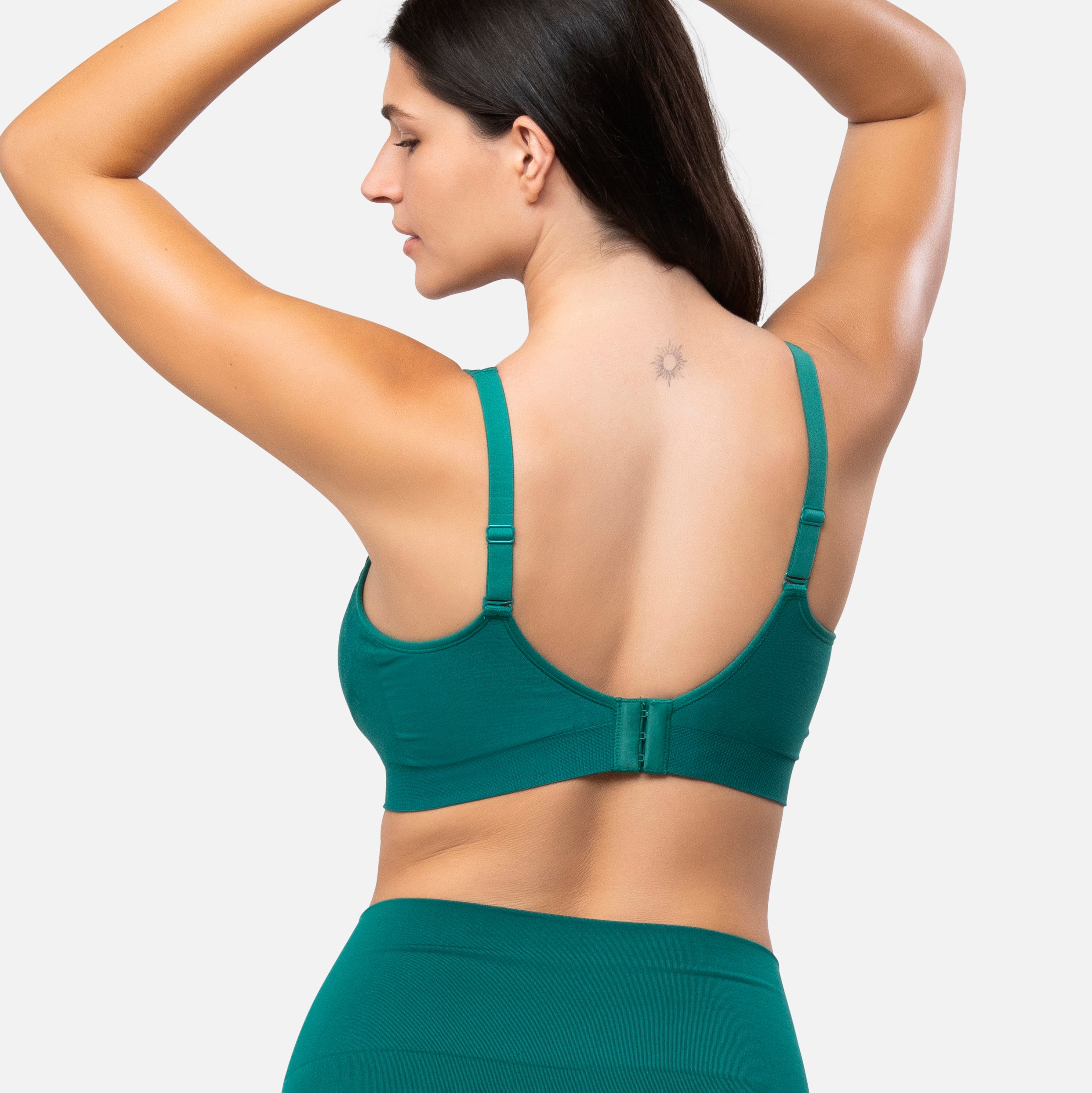 The Comfort Shaping Bra with Adjustable Straps