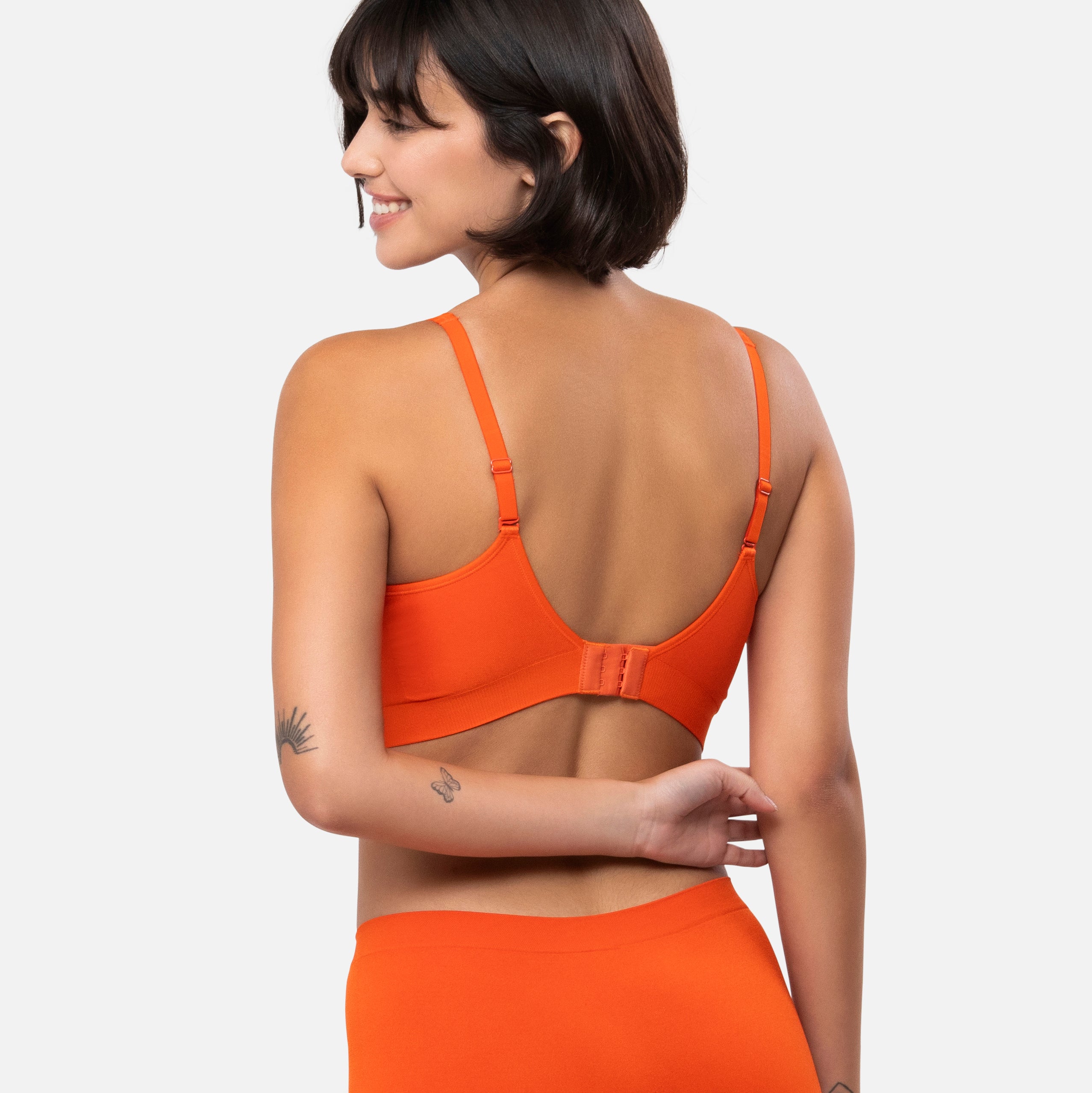 The Comfort Shaping Bra with Adjustable Straps