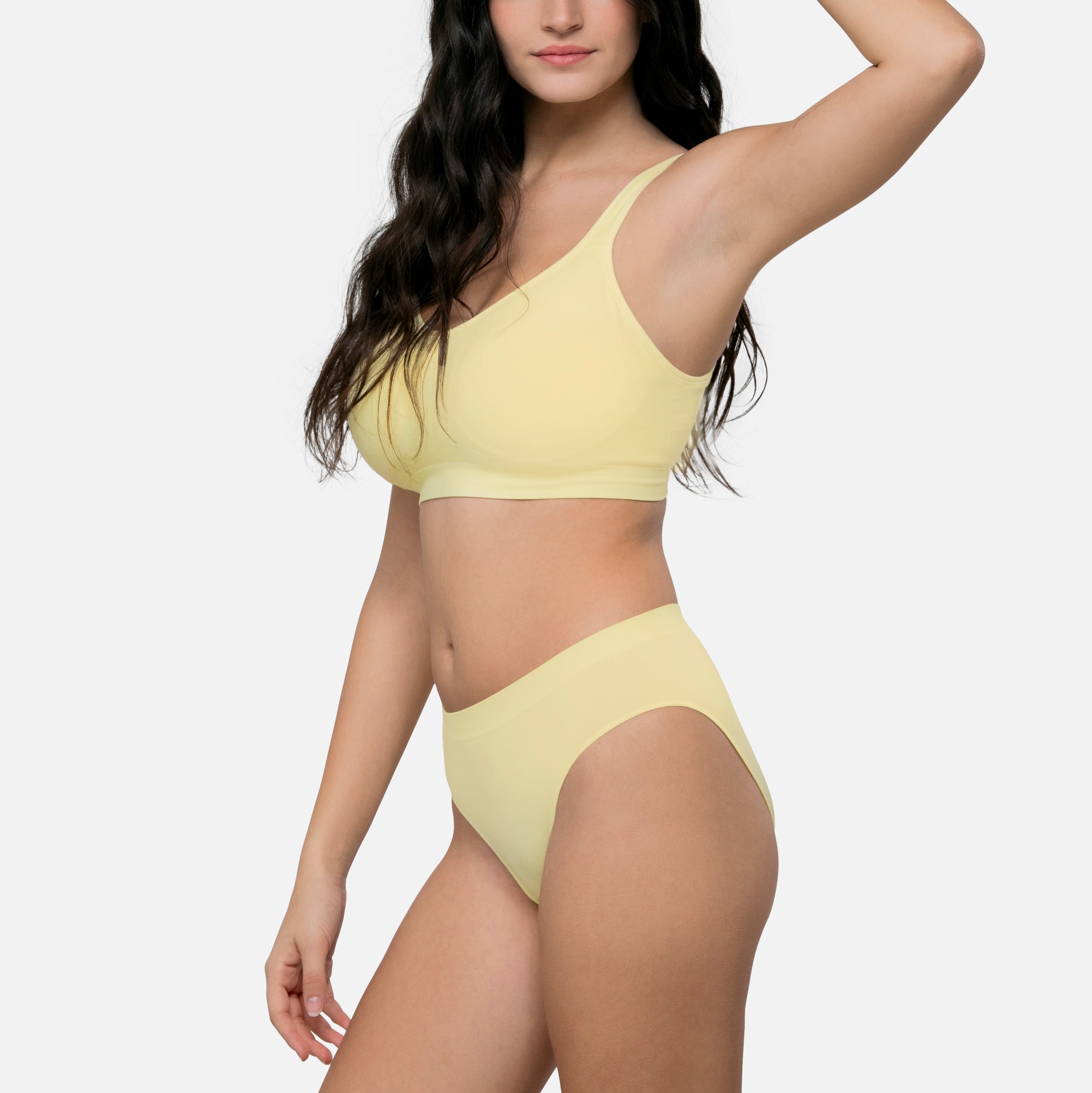459 The Comfort Shaping Bra with Adjustable Straps